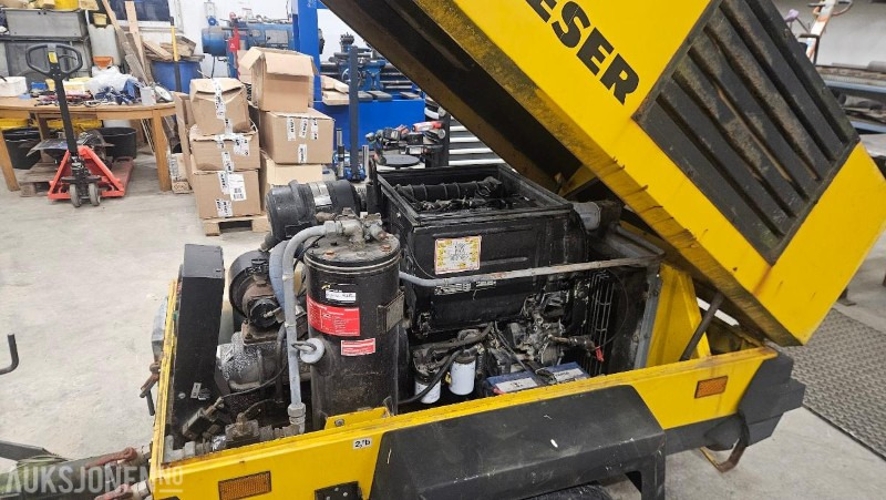 1995 Kaeser M 38 - Γεωτρύπανο: φωτογραφία 4 1995 Kaeser M 38 - Γεωτρύπανο: φωτογραφία 4