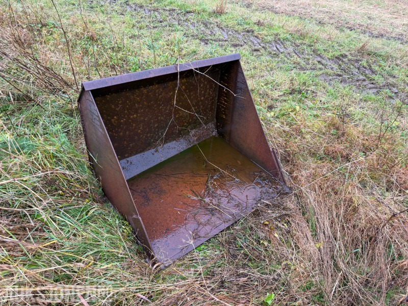 1996 Kraftig stålskuffe - Παρελκόμενα για Κατασκευή μηχανήματα: φωτογραφία 1 1996 Kraftig stålskuffe - Παρελκόμενα για Κατασκευή μηχανήματα: φωτογραφία 1