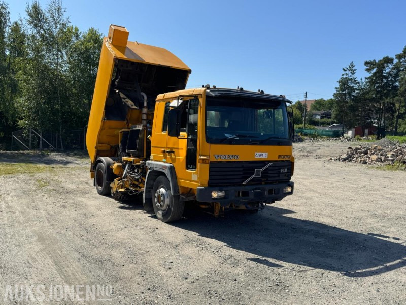 1998 Volvo FL614 feiebil m/ Johnston-Beam S5000 | 135 965 km | 4 638 t | Automat - Κοινοτικο όχημα/ Ειδικό όχημα: φωτογραφία 2 1998 Volvo FL614 feiebil m/ Johnston-Beam S5000 | 135 965 km | 4 638 t | Automat - Κοινοτικο όχημα/ Ειδικό όχημα: φωτογραφία 2
