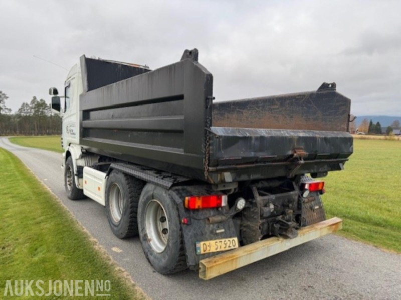 1999 Scania 144G TIPPBIL - Φορτηγό ανατρεπόμενο: φωτογραφία 2 1999 Scania 144G TIPPBIL - Φορτηγό ανατρεπόμενο: φωτογραφία 2