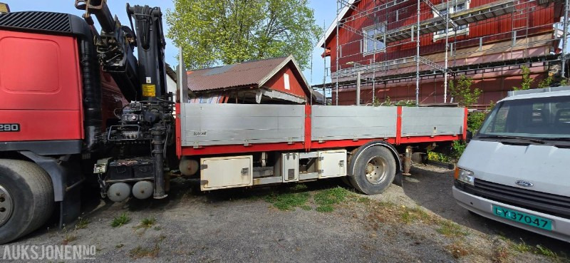 1999 Volvo FM7 42R 4X2 Reparasjonsobjekt Hiab 195-4 - Φορτηγό με γερανό: φωτογραφία 4 1999 Volvo FM7 42R 4X2 Reparasjonsobjekt Hiab 195-4 - Φορτηγό με γερανό: φωτογραφία 4