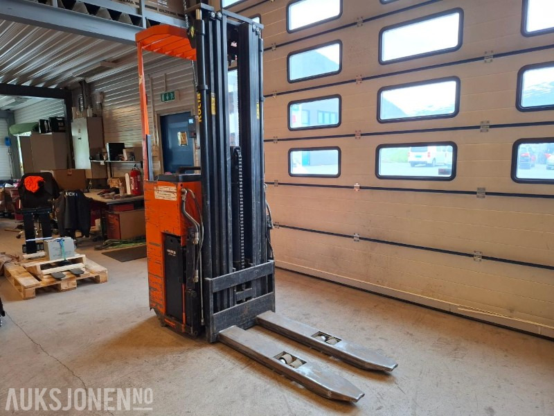 2000 Rocla TTS12 TREV5400 - 1,2 TONNS STÅSTABLER - Ανυψωτικό μηχάνημα: φωτογραφία 5 2000 Rocla TTS12 TREV5400 - 1,2 TONNS STÅSTABLER - Ανυψωτικό μηχάνημα: φωτογραφία 5