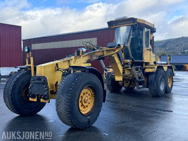 2002 Vammas RG-281 Veihøvel / Road Grader - rep.objekt / Delemaskin - Εξοπλισμού κατασκευών: φωτογραφία 1 2002 Vammas RG-281 Veihøvel / Road Grader - rep.objekt / Delemaskin - Εξοπλισμού κατασκευών: φωτογραφία 1
