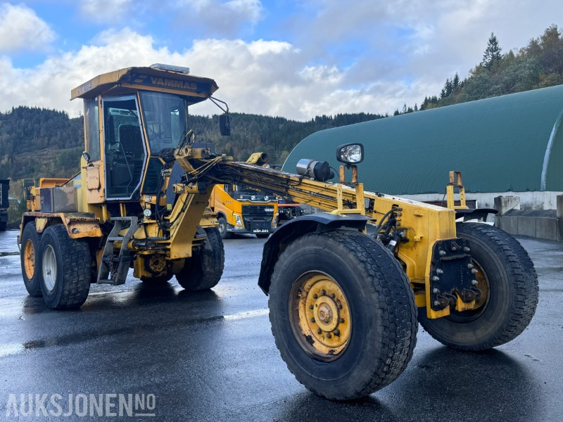 2002 Vammas RG-281 Veihøvel / Road Grader - rep.objekt / Delemaskin - Εξοπλισμού κατασκευών: φωτογραφία 3 2002 Vammas RG-281 Veihøvel / Road Grader - rep.objekt / Delemaskin - Εξοπλισμού κατασκευών: φωτογραφία 3