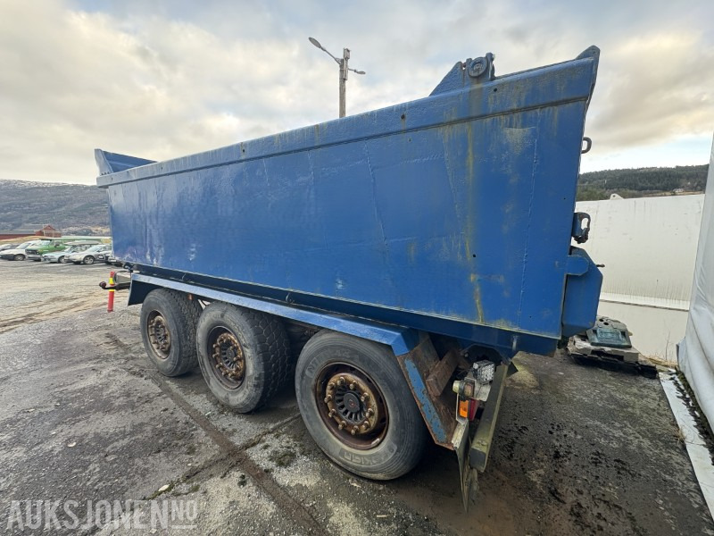 2004 Maur Bilpåbygg tippkjerre / trippelkjerre - Τρέιλερ: φωτογραφία 4 2004 Maur Bilpåbygg tippkjerre / trippelkjerre - Τρέιλερ: φωτογραφία 4