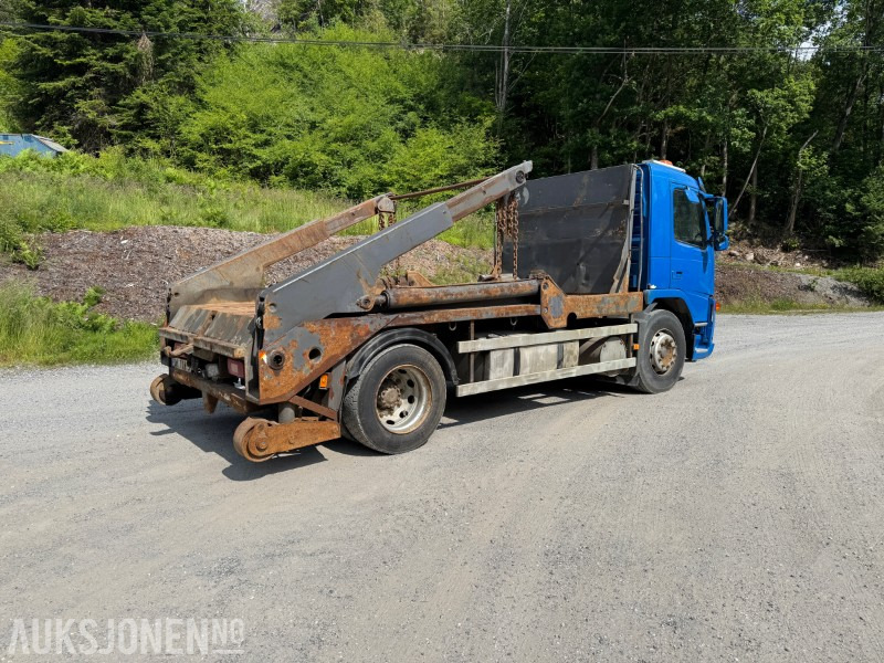 2004 Volvo FM9 containerløfter / liftbil – 15 tonn - Φορτηγό καδοφόρος φορτωτής: φωτογραφία 5 2004 Volvo FM9 containerløfter / liftbil – 15 tonn - Φορτηγό καδοφόρος φορτωτής: φωτογραφία 5