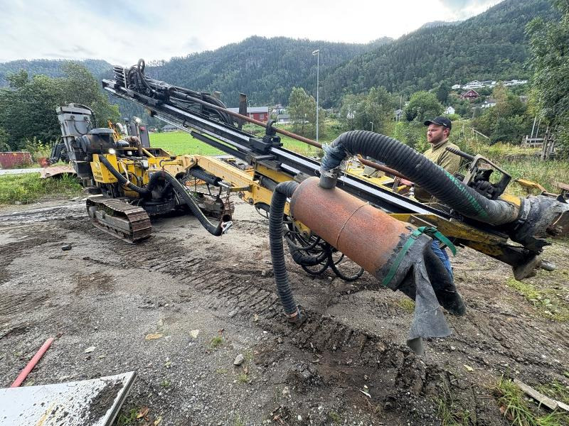 2005 Atlas Copco ROC D3-03 borerigg - 6 947 timer - rep objekt / delerigg - Γεωτρύπανο: φωτογραφία 2 2005 Atlas Copco ROC D3-03 borerigg - 6 947 timer - rep objekt / delerigg - Γεωτρύπανο: φωτογραφία 2