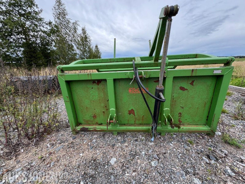 2005 Bøvlund hydraulisk bakskuffe / traktorhenger-svans - Γεωργικά μηχανήματα: φωτογραφία 1 2005 Bøvlund hydraulisk bakskuffe / traktorhenger-svans - Γεωργικά μηχανήματα: φωτογραφία 1