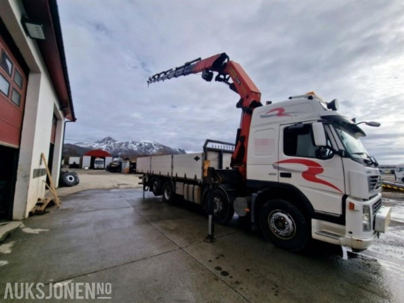 2006 Volvo FM 400 8x2 med PALFINGER PK 44002 og 8 hydrauliske seksjoner, Vinsj, Båtstøter, hydraulisk platform bredding opp til 3.05meter, 7 meter planlengde! - Φορτηγό με γερανό: φωτογραφία 2 2006 Volvo FM 400 8x2 med PALFINGER PK 44002 og 8 hydrauliske seksjoner, Vinsj, Båtstøter, hydraulisk platform bredding opp til 3.05meter, 7 meter planlengde! - Φορτηγό με γερανό: φωτογραφία 2