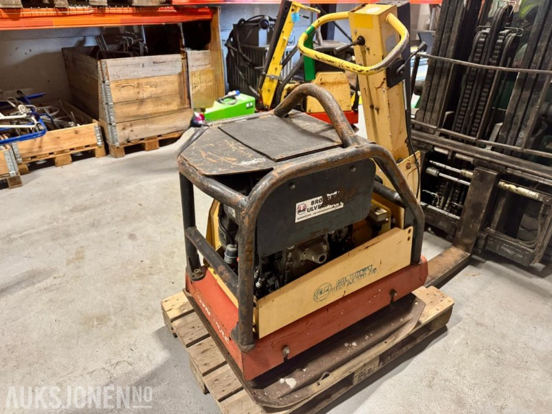 2007 Dynapac LG500 Vibroplate - Εξοπλισμού κατασκευών: φωτογραφία 3 2007 Dynapac LG500 Vibroplate - Εξοπλισμού κατασκευών: φωτογραφία 3