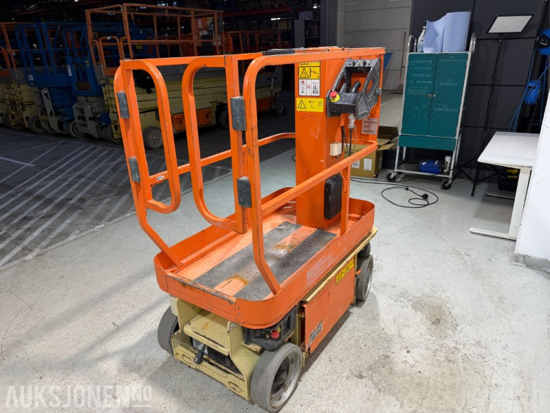 2007 JLG 1230ES Elektrisk mastelift med 5,6 m arbeidshøyde - Πλατφόρμα εναέρια: φωτογραφία 4 2007 JLG 1230ES Elektrisk mastelift med 5,6 m arbeidshøyde - Πλατφόρμα εναέρια: φωτογραφία 4