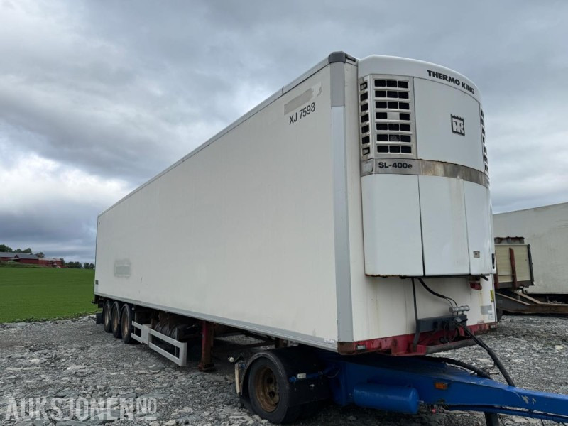 2007 SCHWERINER Krone Thermo King SL-400e kjøletralle rep objekt - Τρέιλερ: φωτογραφία 2 2007 SCHWERINER Krone Thermo King SL-400e kjøletralle rep objekt - Τρέιλερ: φωτογραφία 2