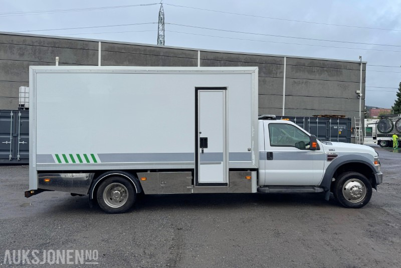 2008 Ford F-550 XL SuperDuty V8 PowerStroke, verkstedvogn/servicebil, Rioned spyleaggregat, Sortimo, fjernstyring, kraftuttak, EU til 06.2026! - Φορτηγό κόφα: φωτογραφία 4 2008 Ford F-550 XL SuperDuty V8 PowerStroke, verkstedvogn/servicebil, Rioned spyleaggregat, Sortimo, fjernstyring, kraftuttak, EU til 06.2026! - Φορτηγό κόφα: φωτογραφία 4