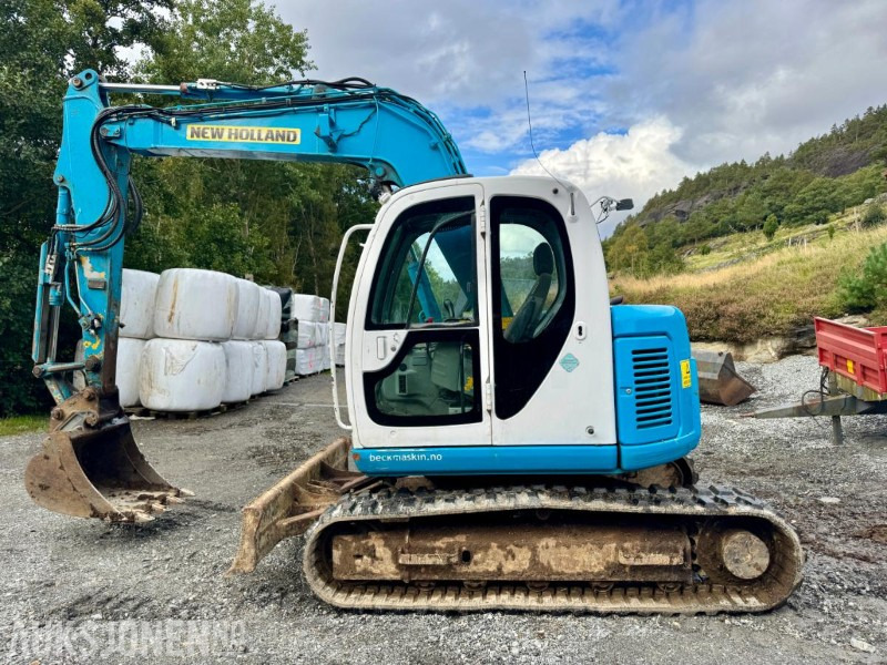 2008 New Holland E70SR-ES Gravemaskin - Tannskuffe - Grøfteskuffe - Pusseskuffe - Timer: 5746 - Μίνι εκσκαφέας: φωτογραφία 5 2008 New Holland E70SR-ES Gravemaskin - Tannskuffe - Grøfteskuffe - Pusseskuffe - Timer: 5746 - Μίνι εκσκαφέας: φωτογραφία 5