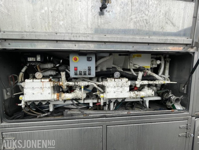 Κοινοτικο όχημα/ Ειδικό όχημα 2010 VOLVO FH500 8X4 INTERCONSULT SS2343 BST3-17CR ADR SLAMSUGER MED HØYTRYKKSPYLER - 203576 KM.: φωτογραφία 17