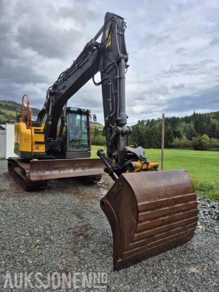2010 Volvo EC145EL ENGCON TILTROTATOR SENTRALSMØRING 7474 timer - Εκσκαφέας: φωτογραφία 2 2010 Volvo EC145EL ENGCON TILTROTATOR SENTRALSMØRING 7474 timer - Εκσκαφέας: φωτογραφία 2