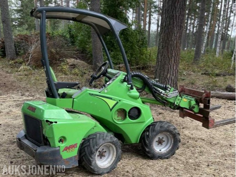 2011 Avant 520 - Φορτωτής πλάγιας ολίσθησης: φωτογραφία 2 2011 Avant 520 - Φορτωτής πλάγιας ολίσθησης: φωτογραφία 2