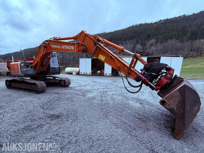 2011 Hitachi ZX210 LC-3 beltegraver KUN 8475 timer - GPS, RT80 Rotortilt, Sentralsmøring - Εκσκαφέας: φωτογραφία 2 2011 Hitachi ZX210 LC-3 beltegraver KUN 8475 timer - GPS, RT80 Rotortilt, Sentralsmøring - Εκσκαφέας: φωτογραφία 2
