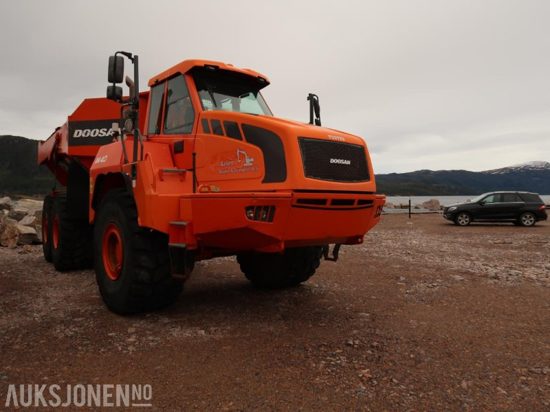 2013 Doosan DA40 Dumper - 6x6 - 24.4 m3 - Høy baklem - Varme i kasse - Sertifisert - Ανατρεπόμενο όχημα: φωτογραφία 3 2013 Doosan DA40 Dumper - 6x6 - 24.4 m3 - Høy baklem - Varme i kasse - Sertifisert - Ανατρεπόμενο όχημα: φωτογραφία 3