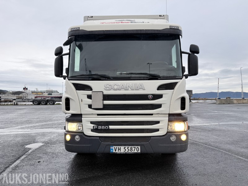 2013 Scania P280 4x2 skapbil med full sideåpning - Φορτηγό κόφα: φωτογραφία 2 2013 Scania P280 4x2 skapbil med full sideåpning - Φορτηγό κόφα: φωτογραφία 2
