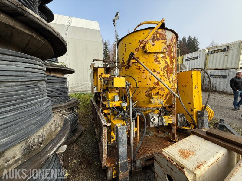 2014 Atlas Copco Unigrout Rig Smart M2 E45 / Injeksjonsplattform - Εξοπλισμού κατασκευών: φωτογραφία 3 2014 Atlas Copco Unigrout Rig Smart M2 E45 / Injeksjonsplattform - Εξοπλισμού κατασκευών: φωτογραφία 3