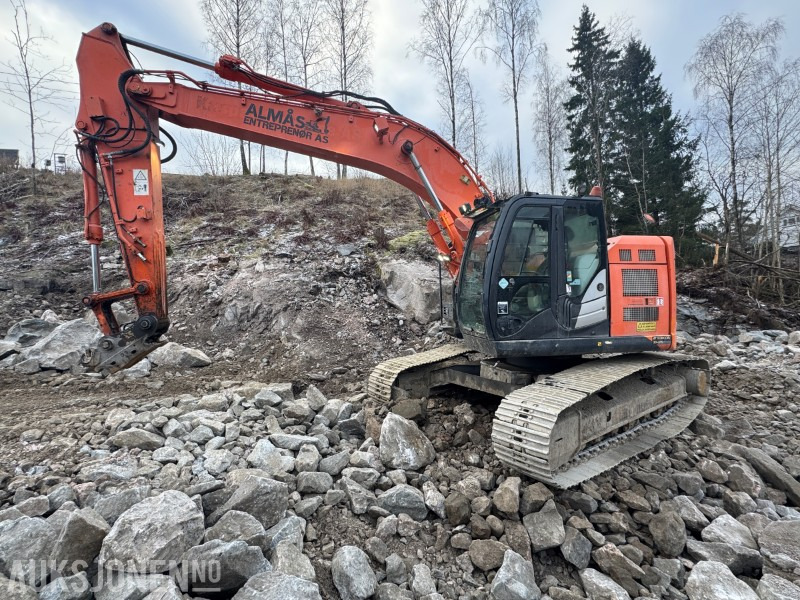 2014 Hitachi ZX225USLC-5B Beltegraver med tiltrotator og pusseskuffe - Εκσκαφέας: φωτογραφία 1 2014 Hitachi ZX225USLC-5B Beltegraver med tiltrotator og pusseskuffe - Εκσκαφέας: φωτογραφία 1
