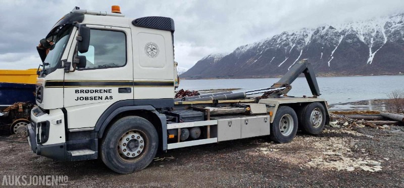 2014 Volvo FMX * Krokløft * 275076 km * Godkjent som skolebil * Eu godkjent til 25.08.2025 - Φορτηγό φόρτωσης γάντζου: φωτογραφία 4 2014 Volvo FMX * Krokløft * 275076 km * Godkjent som skolebil * Eu godkjent til 25.08.2025 - Φορτηγό φόρτωσης γάντζου: φωτογραφία 4