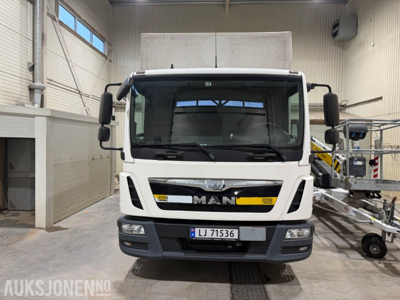 2015 MAN TGL 8.180 - Hengerfeste - Aircondition - 87.946 km - Bakløft - Φορτηγό κόφα: φωτογραφία 2 2015 MAN TGL 8.180 - Hengerfeste - Aircondition - 87.946 km - Bakløft - Φορτηγό κόφα: φωτογραφία 2