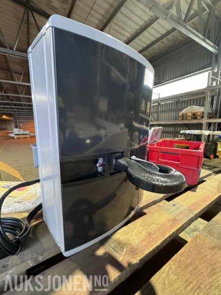 2015 SWF - Chainster 1600 kg - CC-045.2P-F - Elektrisk kjetting talje - Med kabelkontroll - Ubrukt i eske - Εξοπλισμού κατασκευών: φωτογραφία 3 2015 SWF - Chainster 1600 kg - CC-045.2P-F - Elektrisk kjetting talje - Med kabelkontroll - Ubrukt i eske - Εξοπλισμού κατασκευών: φωτογραφία 3
