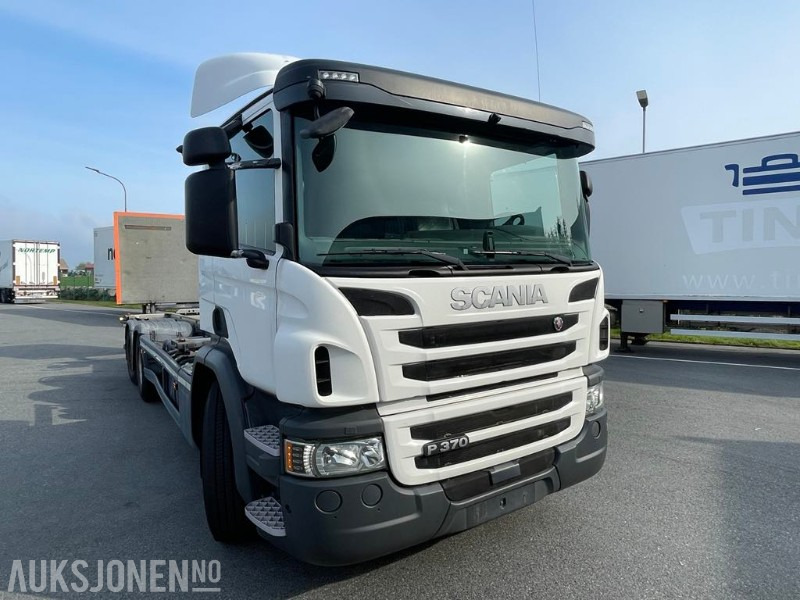 2016 Scania P370 LB6x2 lastebil med lift/løftebord - 3-akslet - Kamera - 208601 km. - Φορτηγό μεταφοράς εμπορευματοκιβωτίων/ Κινητό αμάξωμα: φωτογραφία 4 2016 Scania P370 LB6x2 lastebil med lift/løftebord - 3-akslet - Kamera - 208601 km. - Φορτηγό μεταφοράς εμπορευματοκιβωτίων/ Κινητό αμάξωμα: φωτογραφία 4