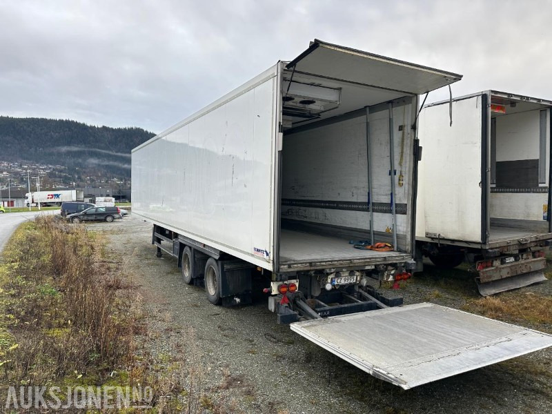 2016 Schmitz CARGOBULL - Kjølesemi / City tralle // Carrier med 3 soner - Τρέιλερ: φωτογραφία 4 2016 Schmitz CARGOBULL - Kjølesemi / City tralle // Carrier med 3 soner - Τρέιλερ: φωτογραφία 4