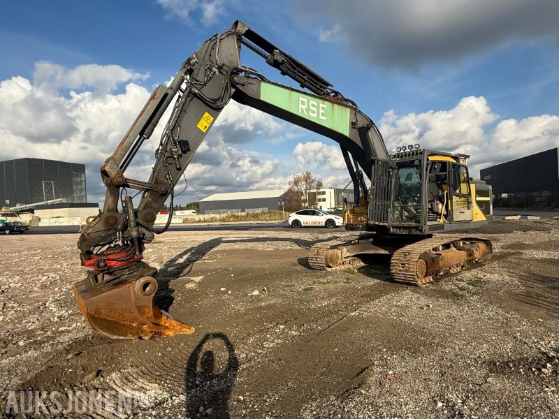 2016 VOLVO EC250EL FULLT UTRUSTET RIVNINGSMASKIN - ROTOTILT - SENTRALSMØRING - 6029 TIMER. - Εκσκαφέας: φωτογραφία 1 2016 VOLVO EC250EL FULLT UTRUSTET RIVNINGSMASKIN - ROTOTILT - SENTRALSMØRING - 6029 TIMER. - Εκσκαφέας: φωτογραφία 1