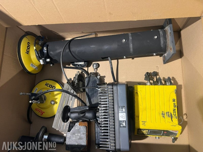 2017 Andre Leika GPS anlegg for gravemaskin - Παρελκόμενα για Κατασκευή μηχανήματα: φωτογραφία 1 2017 Andre Leika GPS anlegg for gravemaskin - Παρελκόμενα για Κατασκευή μηχανήματα: φωτογραφία 1