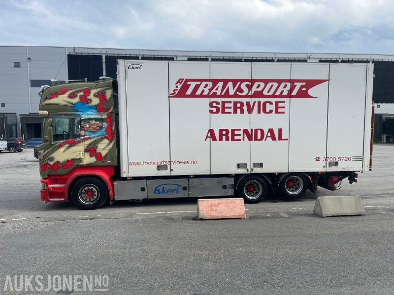 2017 Scania R-580 Ekeriskap m/full sideåpning og 2t bakløfter - Φορτηγό κόφα: φωτογραφία 5 2017 Scania R-580 Ekeriskap m/full sideåpning og 2t bakløfter - Φορτηγό κόφα: φωτογραφία 5