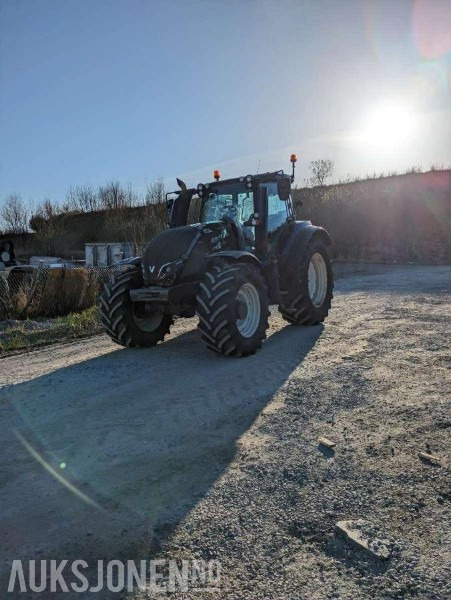 2018 Valtra T234 7565 timer 4X4 Eu-ok - Τρακτέρ: φωτογραφία 1 2018 Valtra T234 7565 timer 4X4 Eu-ok - Τρακτέρ: φωτογραφία 1
