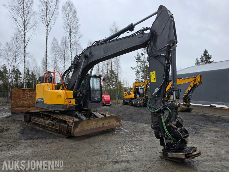2018 Volvo ECR235EL 27 T gravemaskin rototilt med grip 7876 Timer - Εκσκαφέας: φωτογραφία 2 2018 Volvo ECR235EL 27 T gravemaskin rototilt med grip 7876 Timer - Εκσκαφέας: φωτογραφία 2