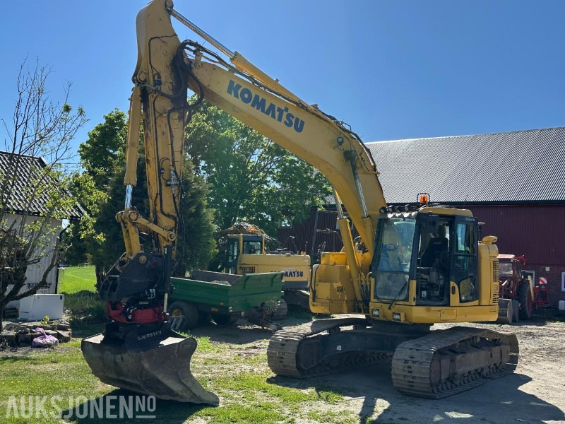 2019 Komatsu PC228USLC-11 - Gravemaskin - Tiltrotator R8 - Topcon GPS - 2skuffer - Sentralsmøring - 4467timer - Εκσκαφέας: φωτογραφία 1 2019 Komatsu PC228USLC-11 - Gravemaskin - Tiltrotator R8 - Topcon GPS - 2skuffer - Sentralsmøring - 4467timer - Εκσκαφέας: φωτογραφία 1
