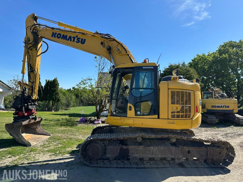 2019 Komatsu PC228USLC-11 - Gravemaskin - Tiltrotator R8 - Topcon GPS - 2skuffer - Sentralsmøring - 4467timer - Εκσκαφέας: φωτογραφία 2 2019 Komatsu PC228USLC-11 - Gravemaskin - Tiltrotator R8 - Topcon GPS - 2skuffer - Sentralsmøring - 4467timer - Εκσκαφέας: φωτογραφία 2