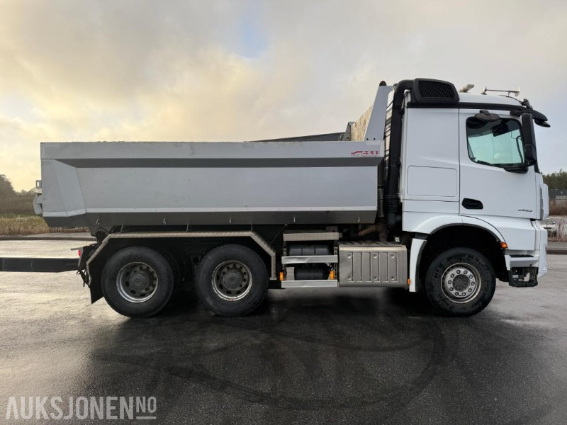 2020 Mercedes-Benz Arocs 2653 DUMPERBIL - GULLAVTALE - LAV KM. - Φορτηγό ανατρεπόμενο: φωτογραφία 3 2020 Mercedes-Benz Arocs 2653 DUMPERBIL - GULLAVTALE - LAV KM. - Φορτηγό ανατρεπόμενο: φωτογραφία 3