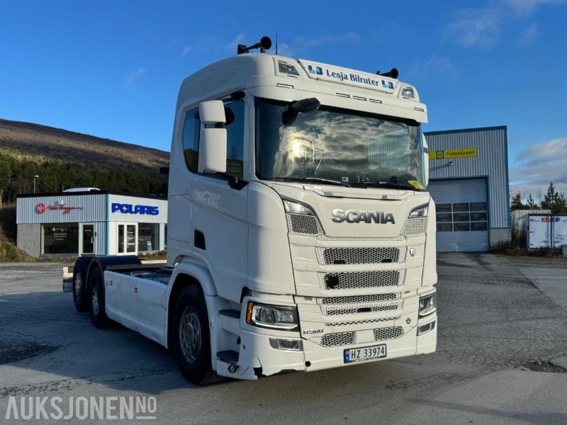 2020 Scania R580 CHASSIS, V8, EURO 6, SVING AKSEL 3, DIESELVARMER, - Φορτηγό σασί: φωτογραφία 3 2020 Scania R580 CHASSIS, V8, EURO 6, SVING AKSEL 3, DIESELVARMER, - Φορτηγό σασί: φωτογραφία 3