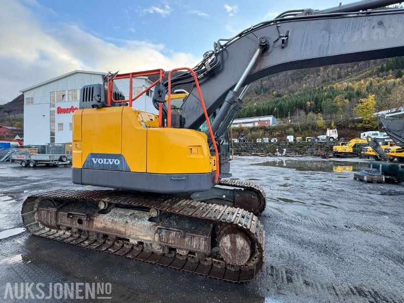 2020 Volvo ECR 235EL Gravemaskin - S70 feste - Pusskuffe - Sentralsmøring - bunkringspumpe - Tiltrotator - Pusskuffe - Sertifisert - Εκσκαφέας: φωτογραφία 5 2020 Volvo ECR 235EL Gravemaskin - S70 feste - Pusskuffe - Sentralsmøring - bunkringspumpe - Tiltrotator - Pusskuffe - Sertifisert - Εκσκαφέας: φωτογραφία 5