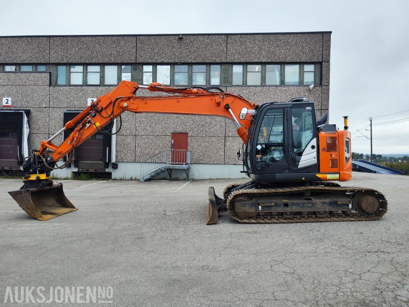 2021 Hitachi ZX135US-6 med 3D maskinstyring, tiltrotator og 3 skuffer - Εκσκαφέας: φωτογραφία 1 2021 Hitachi ZX135US-6 med 3D maskinstyring, tiltrotator og 3 skuffer - Εκσκαφέας: φωτογραφία 1