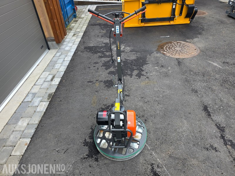 2021 Husqvarna BG245 helikopter/glattemaskin - 220 V - 1,5kW - Οδοστρωτήρας: φωτογραφία 3 2021 Husqvarna BG245 helikopter/glattemaskin - 220 V - 1,5kW - Οδοστρωτήρας: φωτογραφία 3