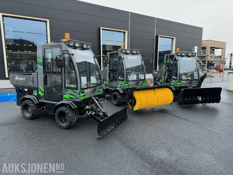 FODIT REDSKAPSBÆRER FT-130 FOR SOMMER-VINTERBRUK 2025 modell - Demomaskin - Κοινοτικο όχημα/ Ειδικό όχημα: φωτογραφία 3 FODIT REDSKAPSBÆRER FT-130 FOR SOMMER-VINTERBRUK 2025 modell - Demomaskin - Κοινοτικο όχημα/ Ειδικό όχημα: φωτογραφία 3