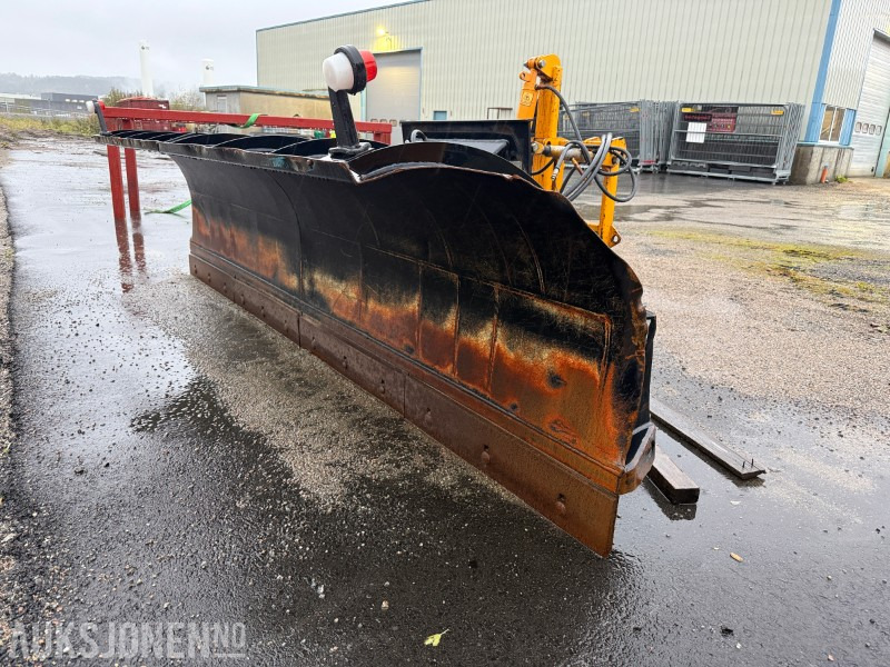 Gradmeko Plog med Markeringslys, Paralellogram og Fjærbelastet slitestål - Φορτηγό: φωτογραφία 1 Gradmeko Plog med Markeringslys, Paralellogram og Fjærbelastet slitestål - Φορτηγό: φωτογραφία 1