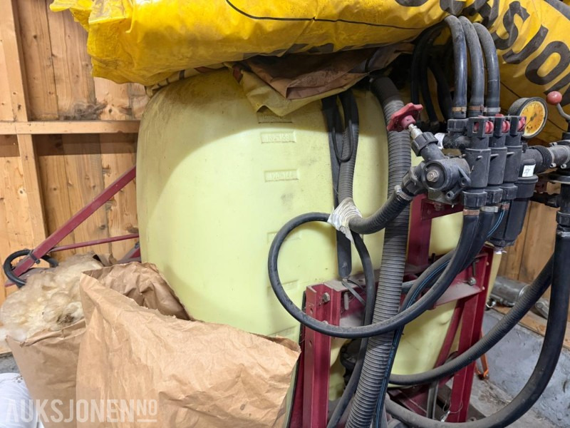 Hardi Åkersprøyte 600liter m/8meters bom - Γεωργικά μηχανήματα: φωτογραφία 2 Hardi Åkersprøyte 600liter m/8meters bom - Γεωργικά μηχανήματα: φωτογραφία 2