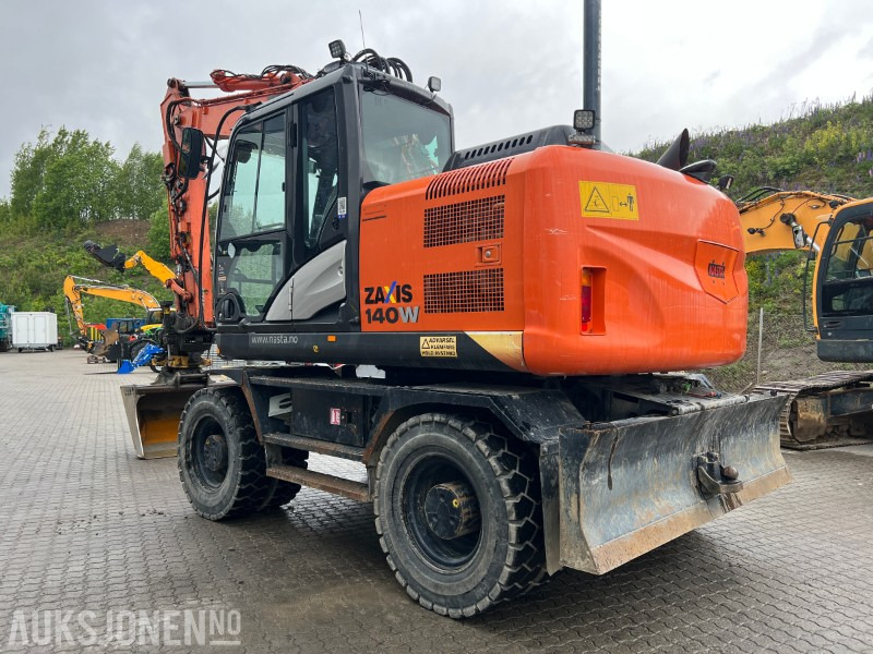 Hitachi ZX140W-5B Engcon tilt, fast puss - Εκσκαφέας: φωτογραφία 3 Hitachi ZX140W-5B Engcon tilt, fast puss - Εκσκαφέας: φωτογραφία 3