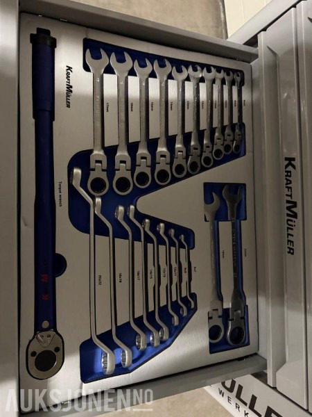 Nytt Verktøyskap KM-1745 8/8 Proline - Εξοπλισμού κατασκευών: φωτογραφία 5 Nytt Verktøyskap KM-1745 8/8 Proline - Εξοπλισμού κατασκευών: φωτογραφία 5