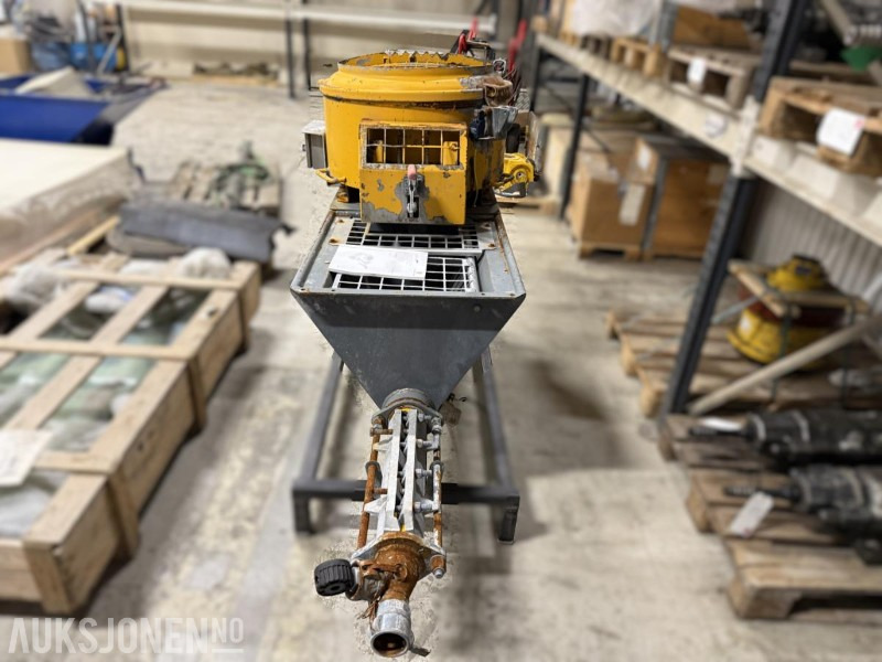 Putzmeister skruepumpe / mørtelpumpe / Sprøytemaskin - Εξοπλισμού κατασκευών: φωτογραφία 1 Putzmeister skruepumpe / mørtelpumpe / Sprøytemaskin - Εξοπλισμού κατασκευών: φωτογραφία 1