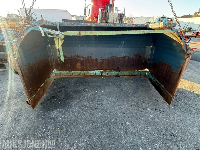 Stark Lametal UA4800 U-plog - Γεωργικά μηχανήματα: φωτογραφία 2 Stark Lametal UA4800 U-plog - Γεωργικά μηχανήματα: φωτογραφία 2